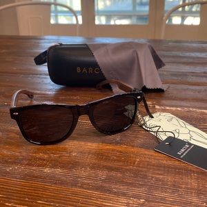 BARCUR - Unisex Sunglasses Real Wood & Polarized Lenses